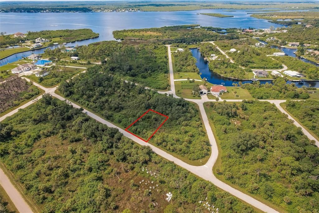 На продажу: $15,000 (0.23 acres)