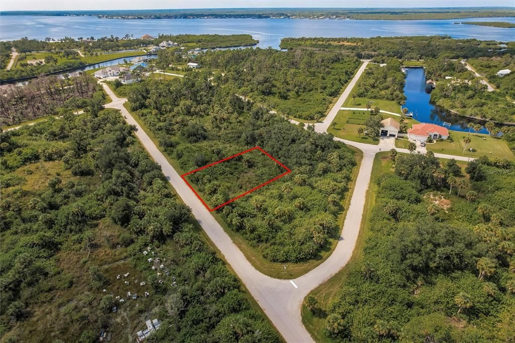 На продажу: $15,000 (0.23 acres)