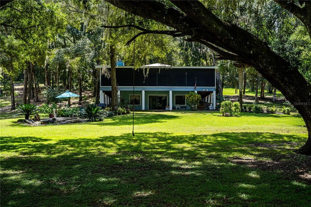 En Venta: $450,000 (4 camas, 3 baños, 3072 Pies cuadrados)