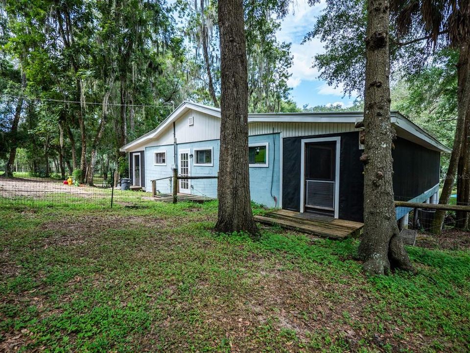 En Venta: $450,000 (4 camas, 3 baños, 3072 Pies cuadrados)