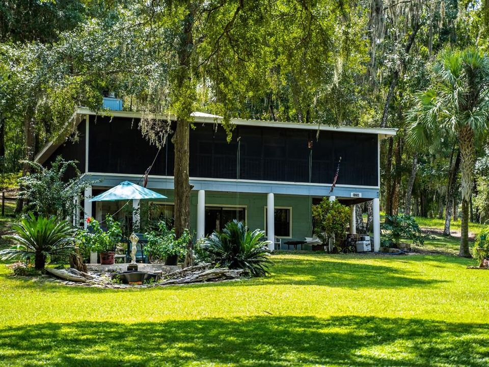 En Venta: $450,000 (4 camas, 3 baños, 3072 Pies cuadrados)