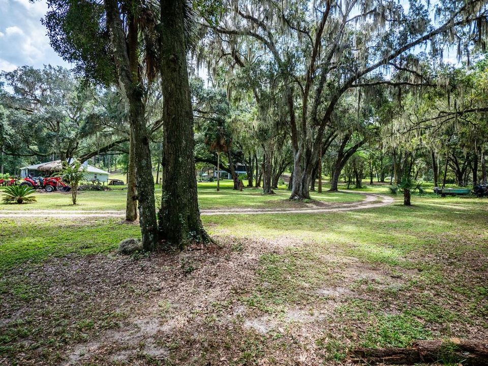 En Venta: $450,000 (4 camas, 3 baños, 3072 Pies cuadrados)