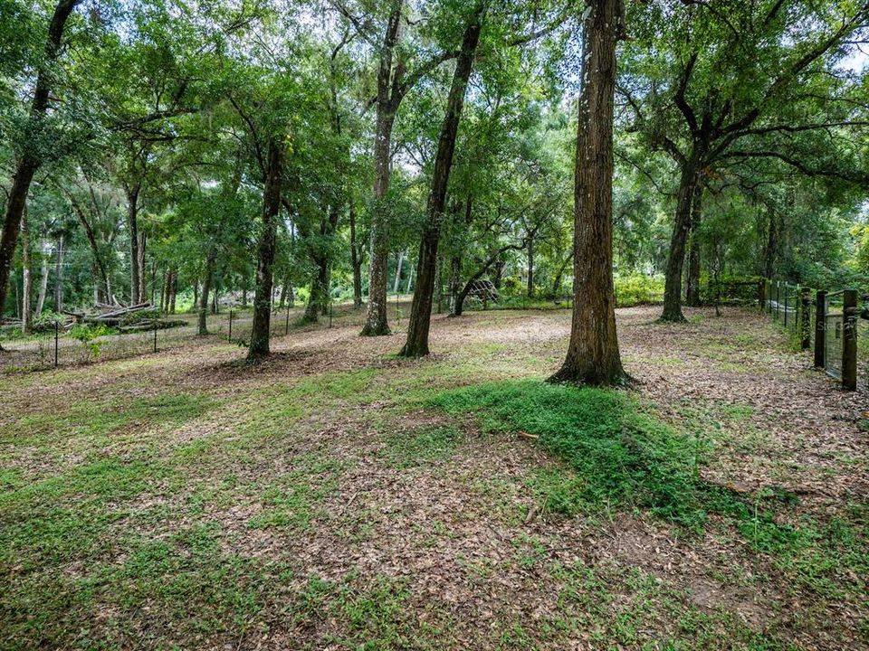 En Venta: $450,000 (4 camas, 3 baños, 3072 Pies cuadrados)