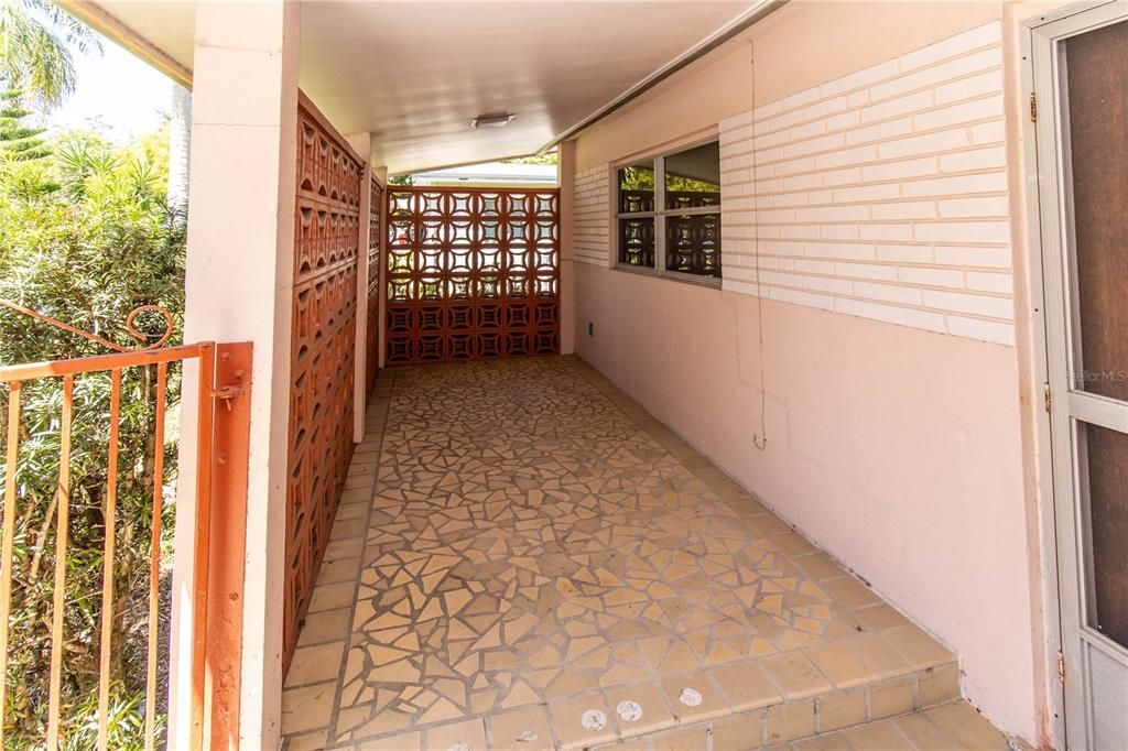 En Venta: $224,000 (2 camas, 1 baños, 1104 Pies cuadrados)