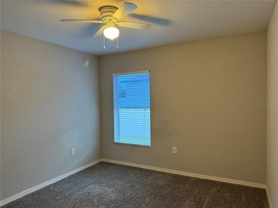 For Rent: $2,100 (4 beds, 2 baths, 1650 Square Feet)