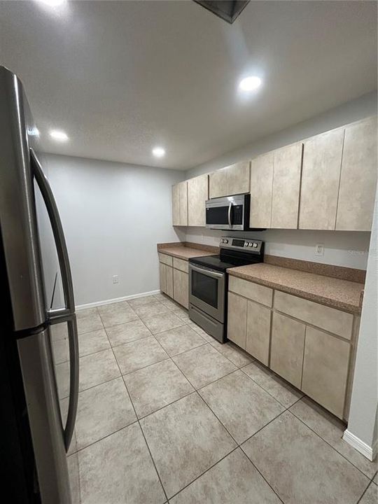 For Rent: $1,695 (2 beds, 2 baths, 1360 Square Feet)