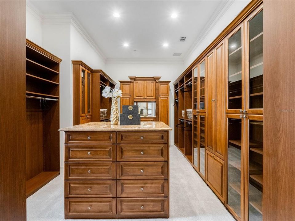 Custom Walk-in Closet