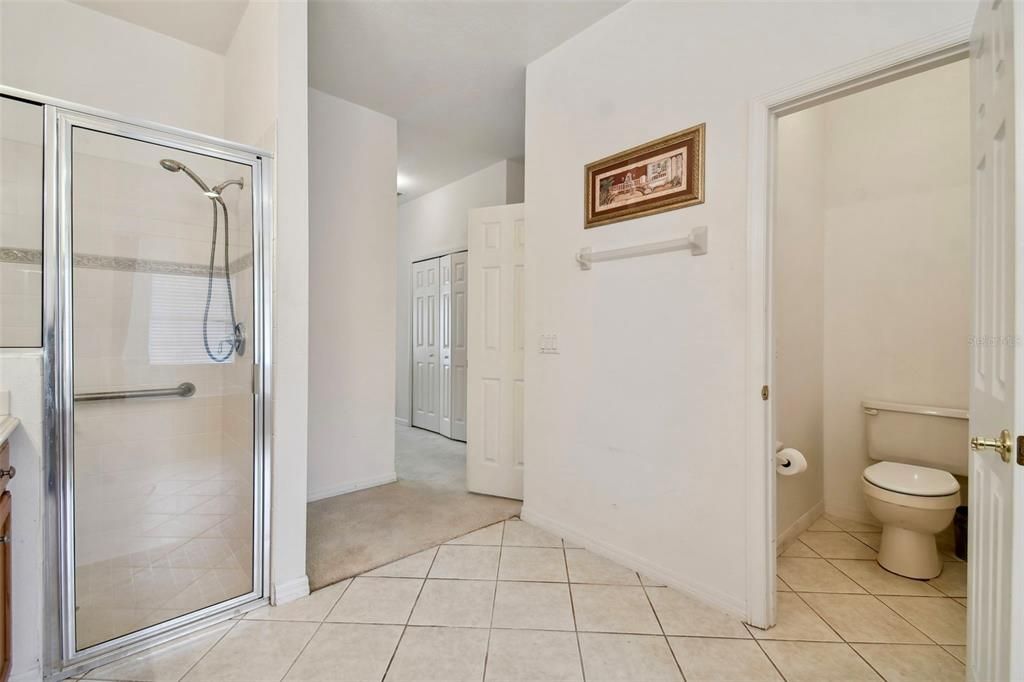 For Sale: $389,900 (2 beds, 2 baths, 2357 Square Feet)