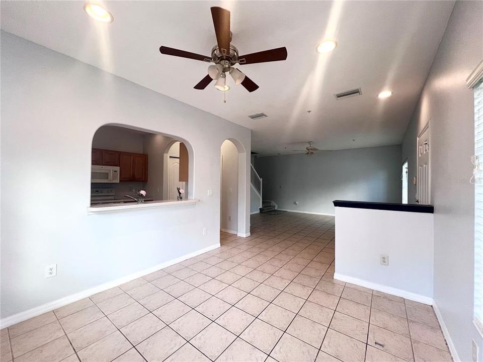 For Sale: $259,950 (3 beds, 2 baths, 1302 Square Feet)