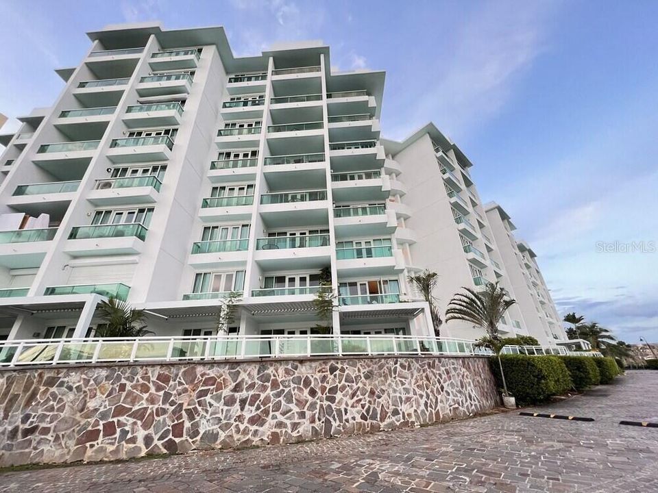 En Venta: $559,900 (1 camas, 1 baños, 451 Pies cuadrados)