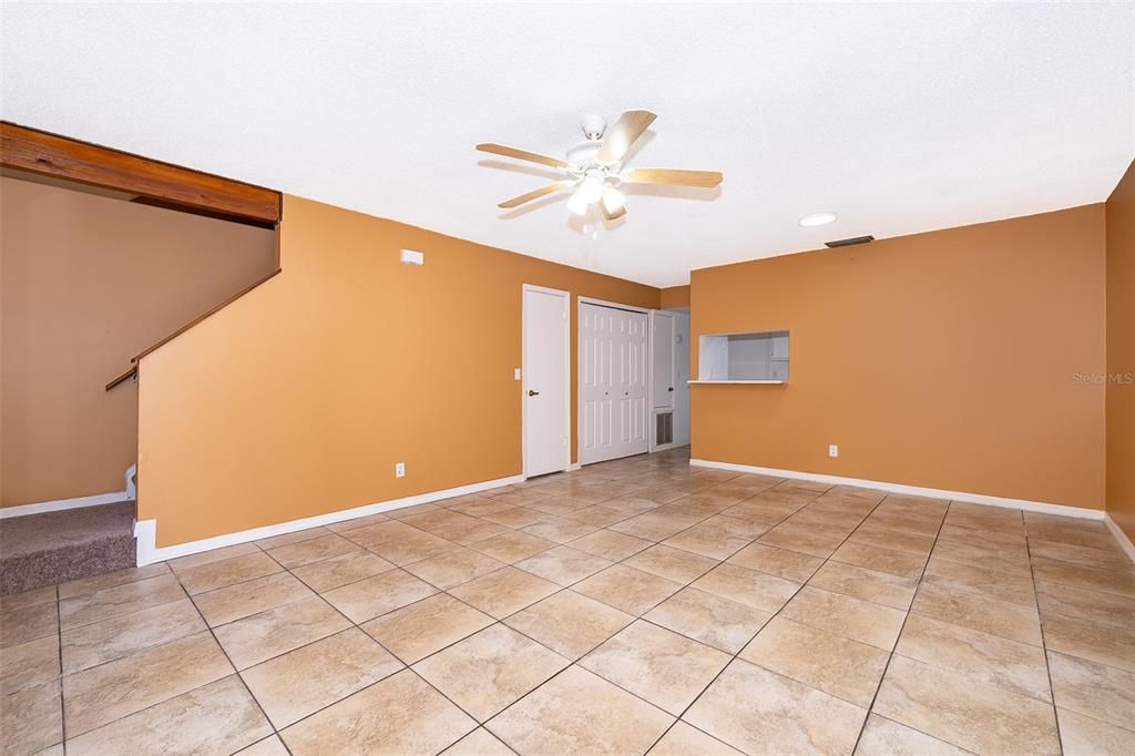 For Sale: $249,000 (3 beds, 2 baths, 1332 Square Feet)