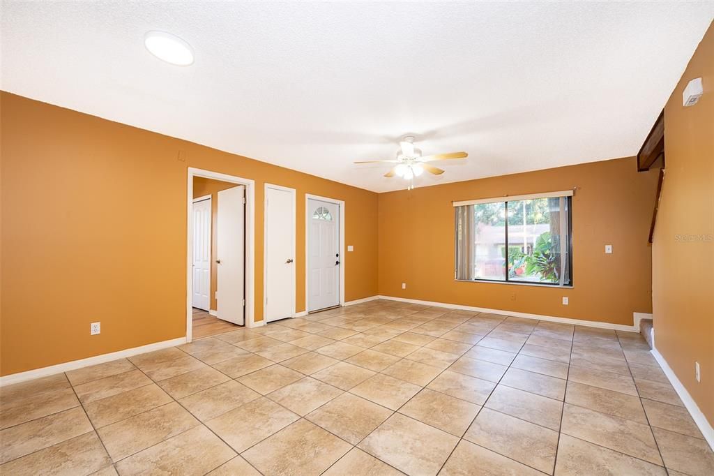 For Sale: $249,000 (3 beds, 2 baths, 1332 Square Feet)