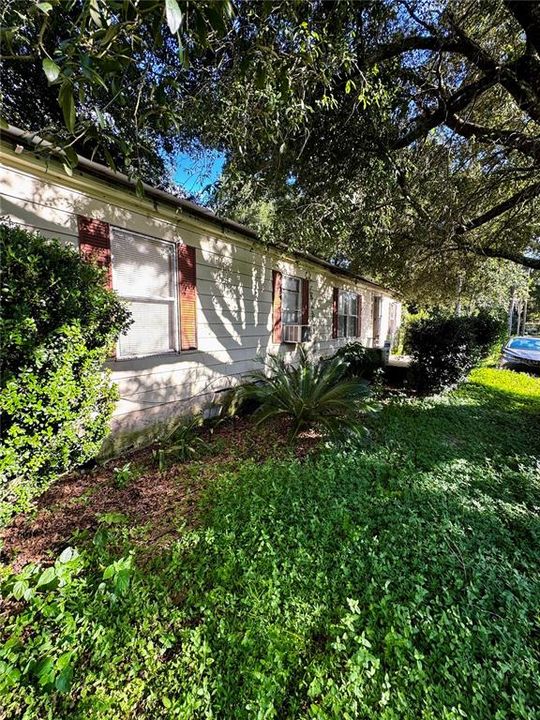 Active With Contract: $69,990 (3 beds, 2 baths, 1248 Square Feet)