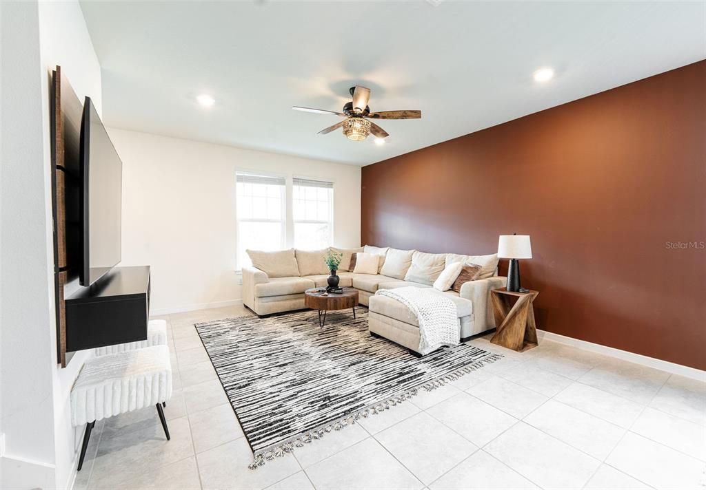 For Sale: $399,900 (3 beds, 2 baths, 1620 Square Feet)