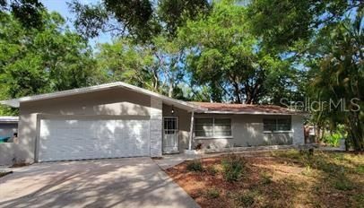 For Rent: $2,799 (3 beds, 2 baths, 1556 Square Feet)