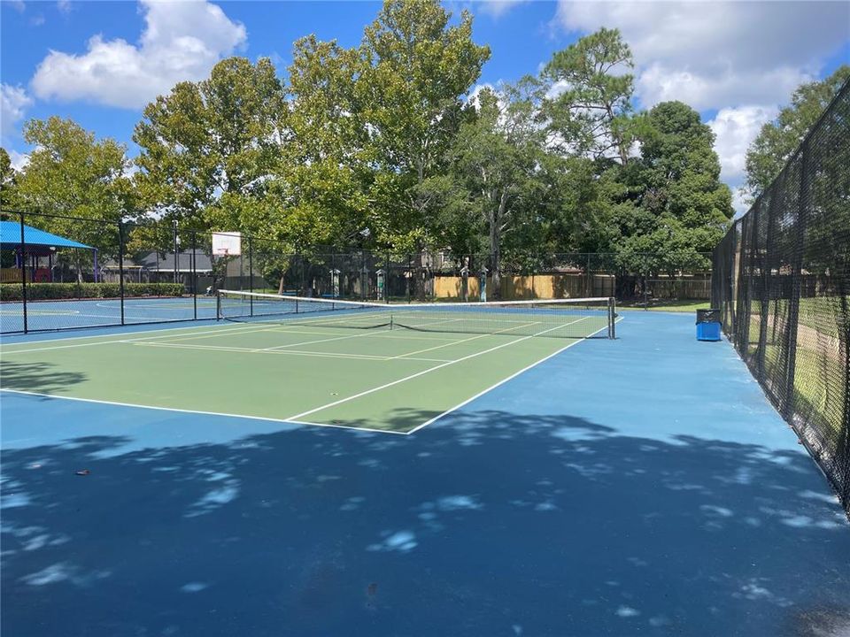 COMMUNITY TENNIS COURTS