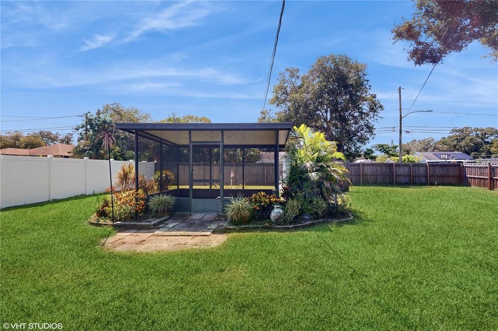 Screened Porch