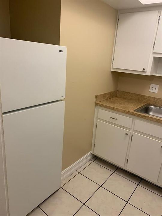 For Rent: $1,280 (1 beds, 1 baths, 650 Square Feet)