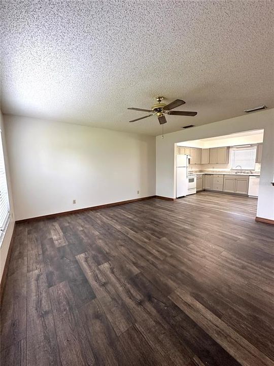 For Rent: $1,795 (2 beds, 2 baths, 1050 Square Feet)