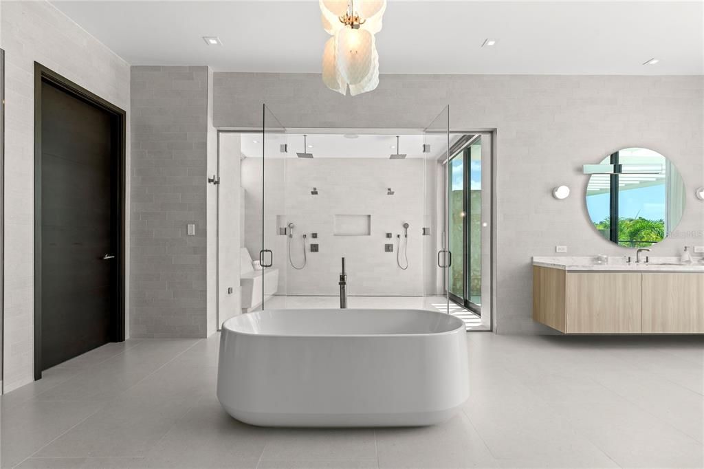 待售: $25,900,000 (7 贝兹, 8 浴室, 13145 平方英尺)