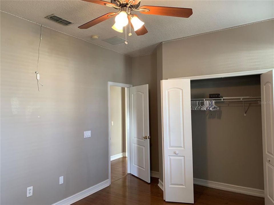 For Rent: $2,195 (3 beds, 2 baths, 1806 Square Feet)