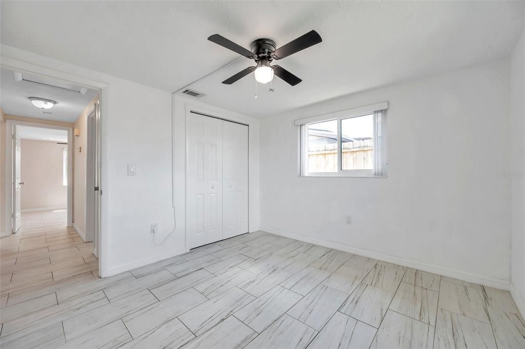 For Sale: $275,000 (3 beds, 2 baths, 1261 Square Feet)