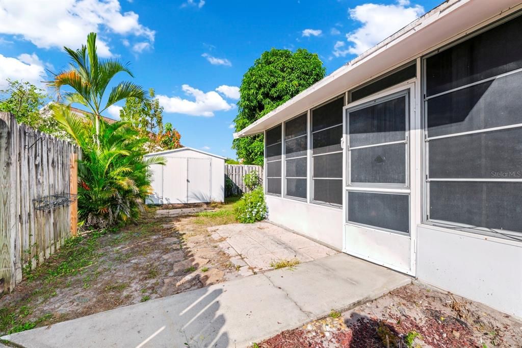 For Sale: $425,000 (3 beds, 2 baths, 1662 Square Feet)