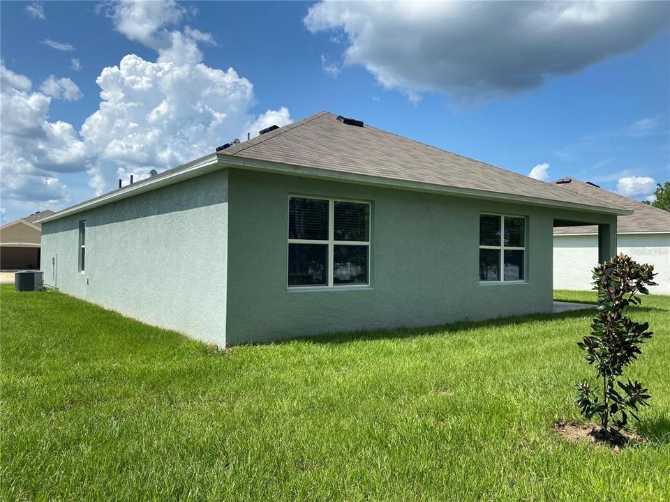 For Rent: $1,925 (4 beds, 2 baths, 1830 Square Feet)