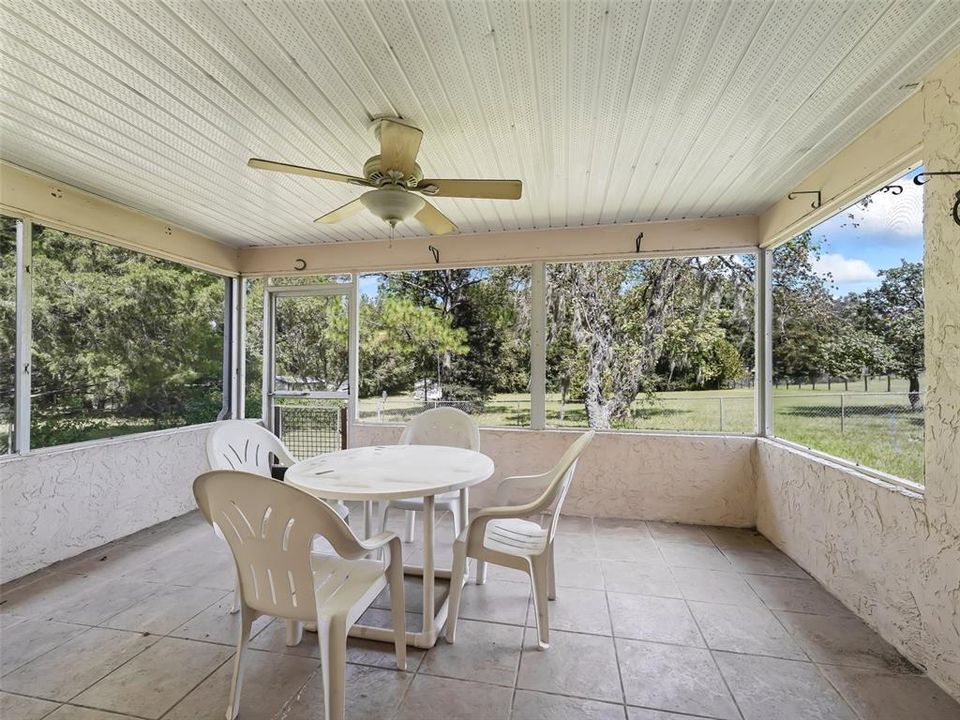 Covered & Screened Back Porch