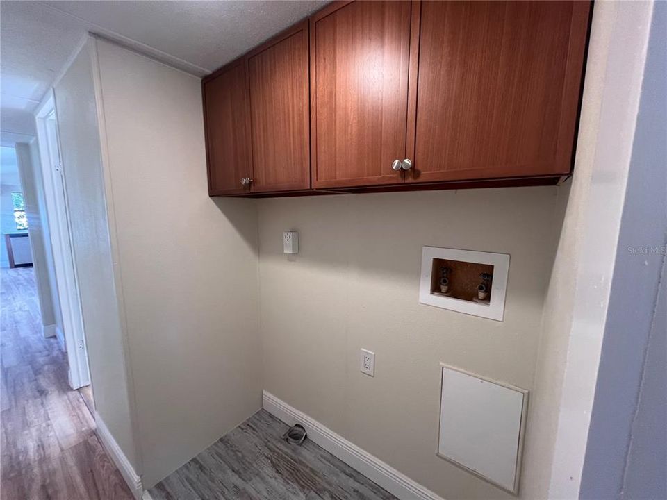 For Sale: $174,900 (2 beds, 2 baths, 784 Square Feet)