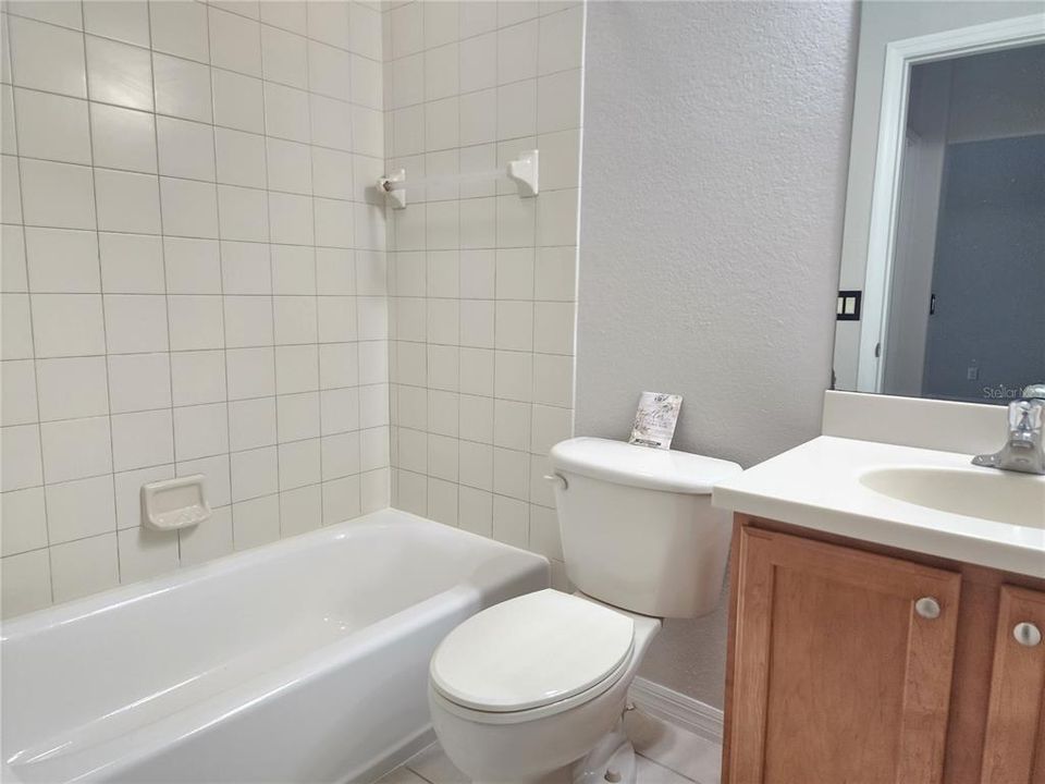 For Sale: $289,900 (2 beds, 2 baths, 1104 Square Feet)