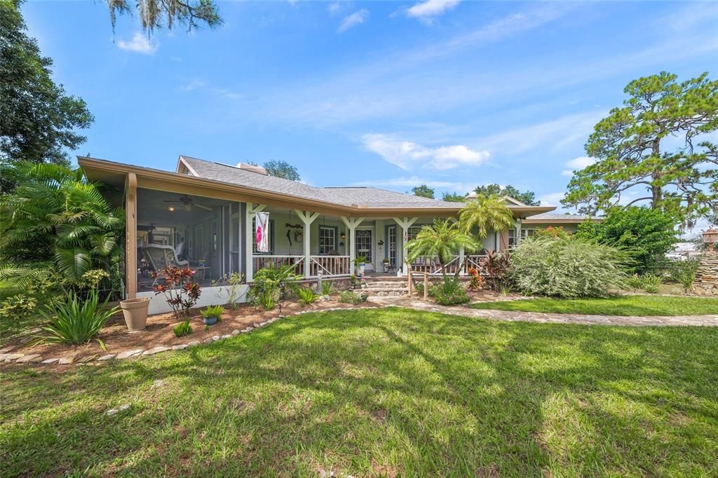 Charming custom home built by Sarasota's premier builder, Jonas Yoder.