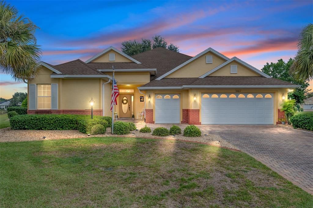 For Sale: $439,000 (3 beds, 2 baths, 2431 Square Feet)