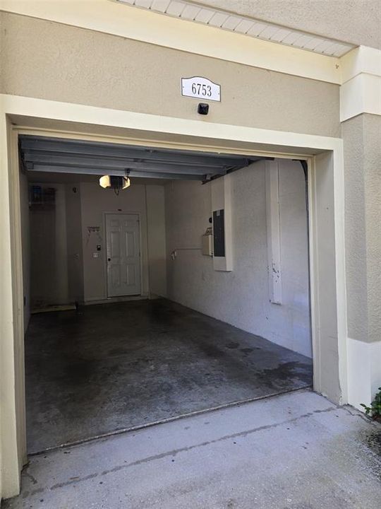 Active With Contract: $1,850 (2 beds, 2 baths, 1298 Square Feet)