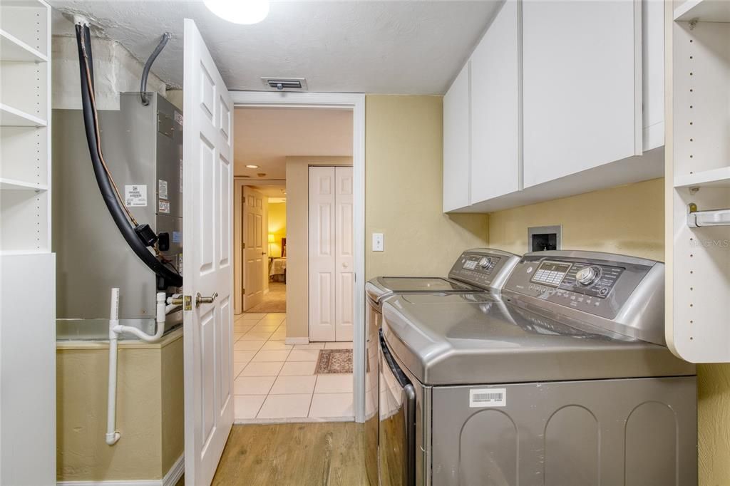 For Sale: $449,000 (2 beds, 2 baths, 1745 Square Feet)