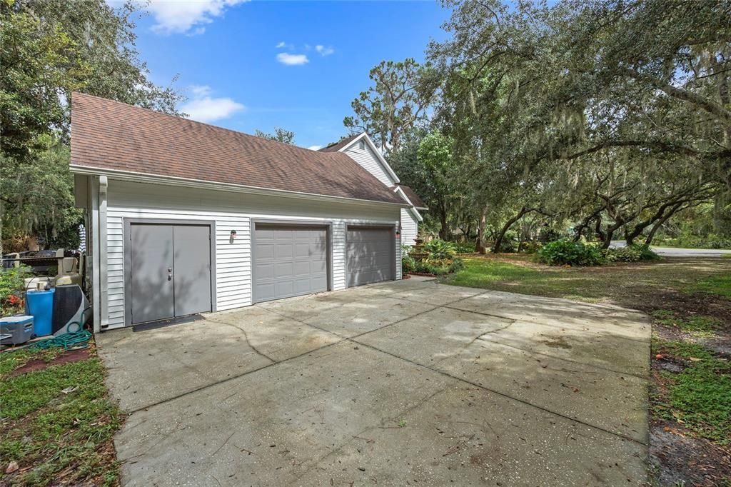 Side Entry Garage