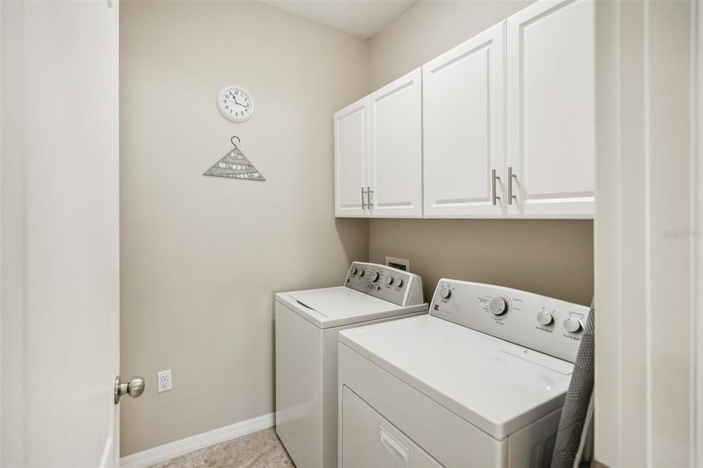 For Sale: $479,900 (3 beds, 2 baths, 1744 Square Feet)