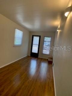 For Rent: $1,400 (2 beds, 1 baths, 620 Square Feet)