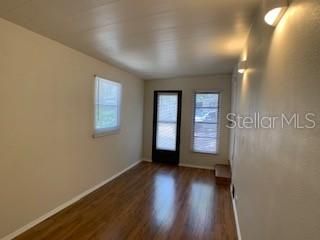 For Rent: $1,400 (2 beds, 1 baths, 620 Square Feet)