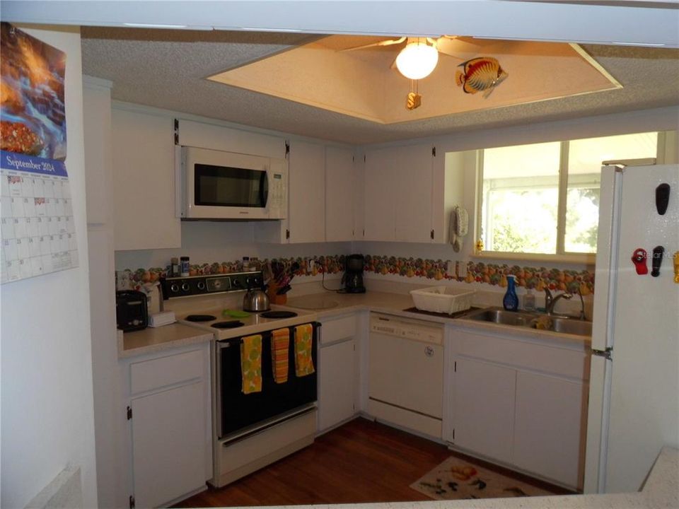 For Sale: $230,000 (2 beds, 2 baths, 1432 Square Feet)