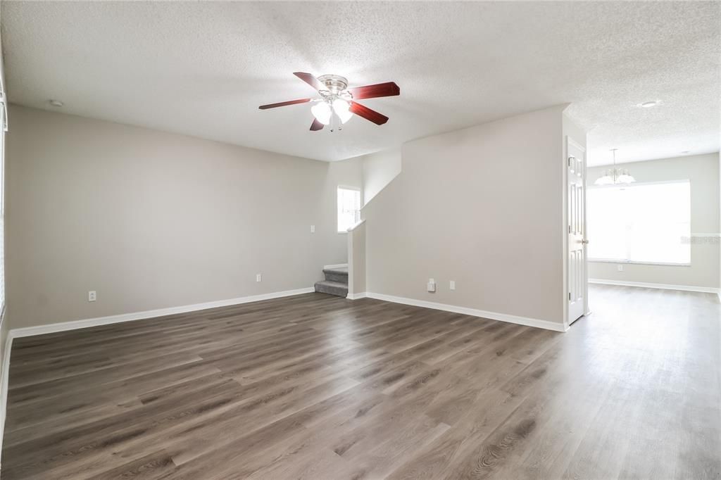 For Rent: $2,495 (4 beds, 2 baths, 1438 Square Feet)