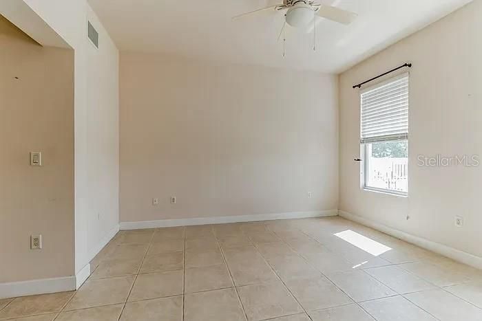 For Sale: $259,000 (2 beds, 2 baths, 1280 Square Feet)