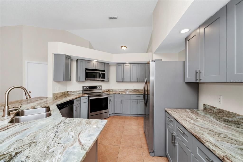 Active With Contract: $449,900 (3 beds, 2 baths, 1940 Square Feet)