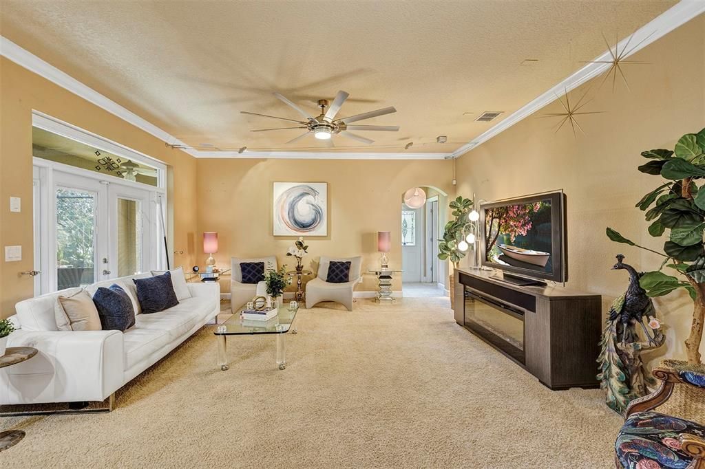 Family room/Casual living area