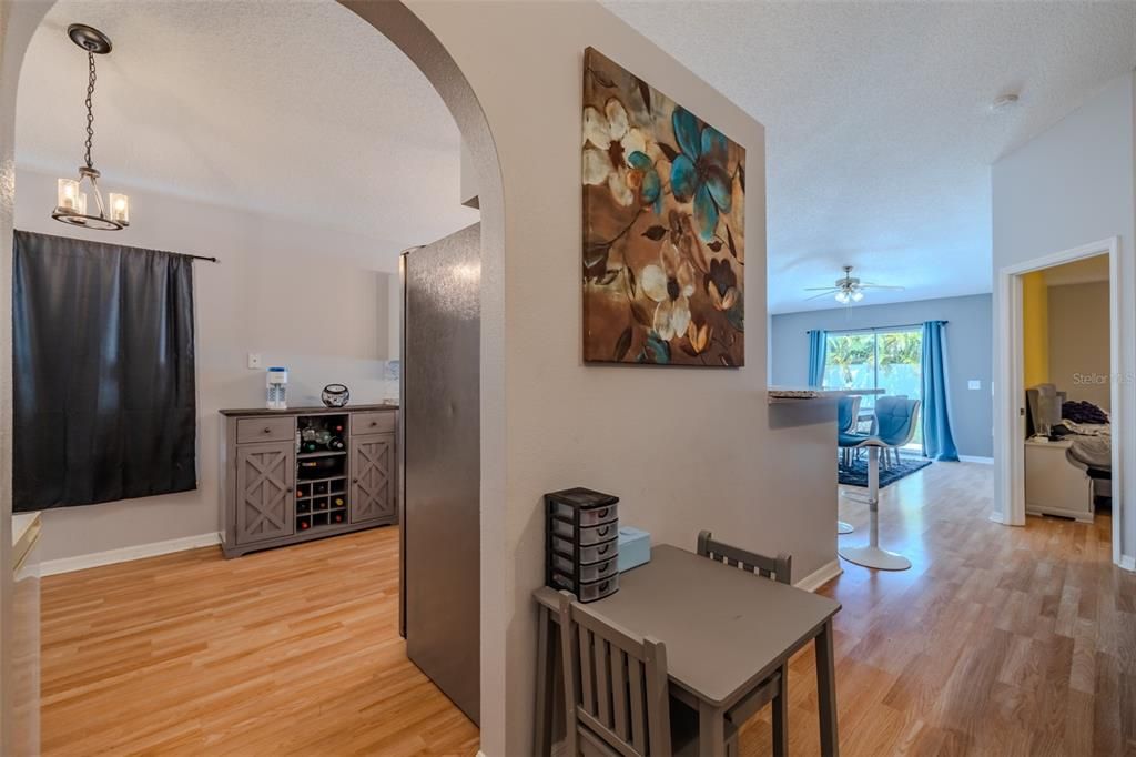 For Sale: $309,900 (3 beds, 2 baths, 1465 Square Feet)