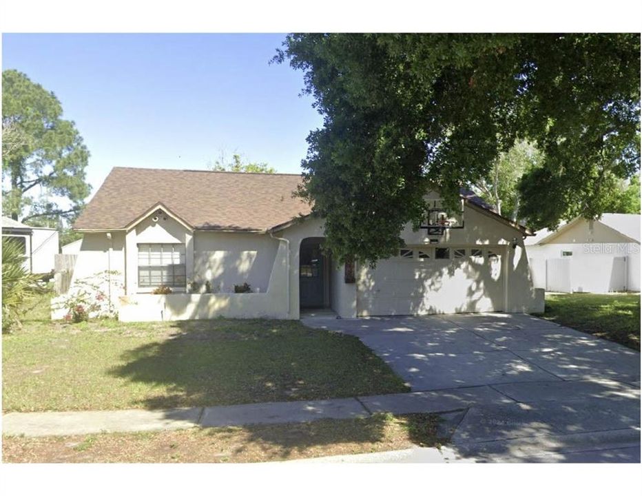 For Sale: $259,000 (2 beds, 2 baths, 1038 Square Feet)