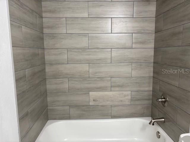 На продажу: $250,000 (3 спален, 2 ванн, 1154.5 Квадратных фут)