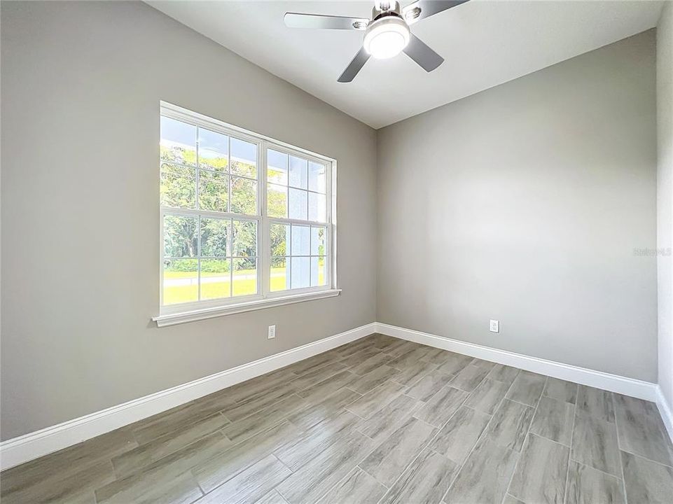 For Sale: $469,000 (4 beds, 2 baths, 1692 Square Feet)