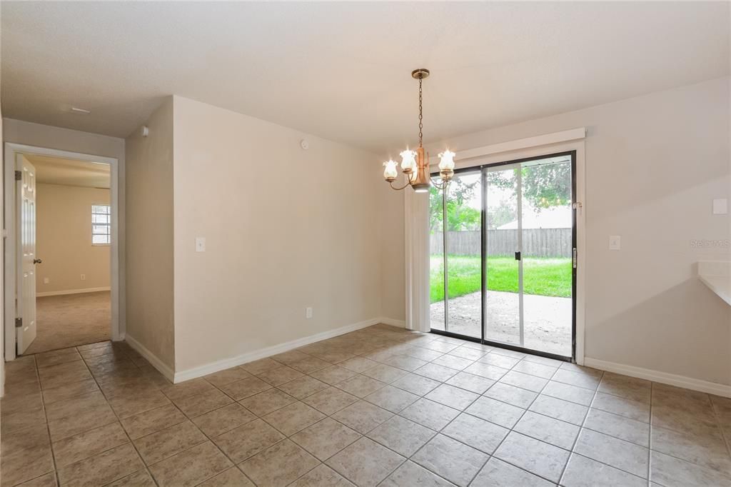 For Rent: $2,315 (3 beds, 2 baths, 1242 Square Feet)