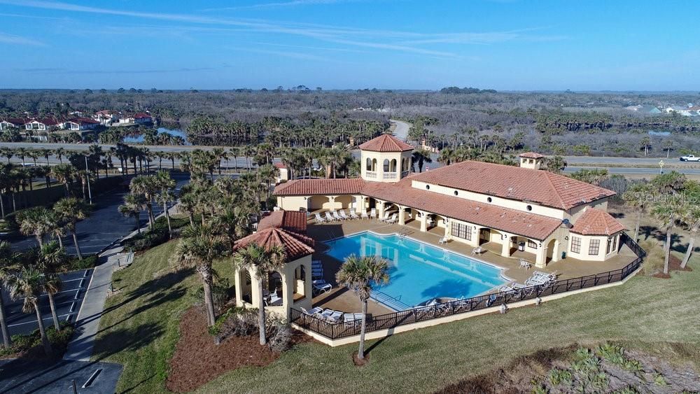 Heated ocean pool complex